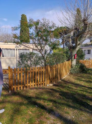 Mobile home in Puget sur argens for   8 •   private parking 