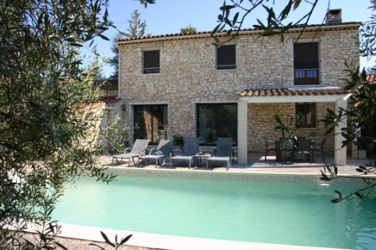 Haus in Gordes f�r  6 &bull;   &bull;  5 Sterne 