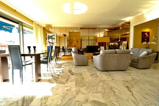 House in Cannes - Vacation, holiday rental ad # 70261 Picture #0