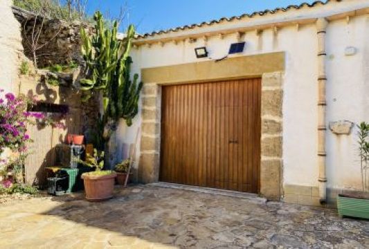 House in Castelvetrano - Vacation, holiday rental ad # 70366 Picture #2