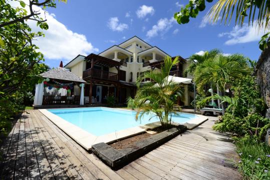 Huis in Tamarin voor  12 •   met privé zwembad 