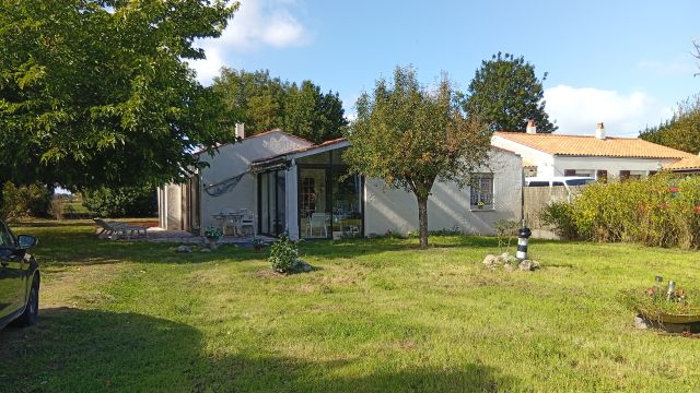 House in St pierre - Vacation, holiday rental ad # 70489 Picture #10