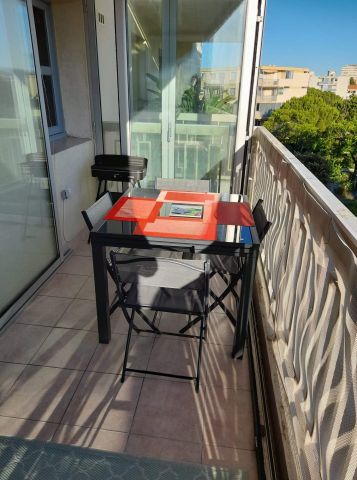 Studio  Frjus Plage - Location vacances, location saisonnire n70616 Photo n2