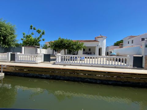 Casa en Empuriabrava - Detalles sobre el alquiler n70961 Foto n0