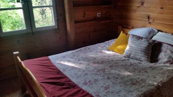  -    3 bedrooms 