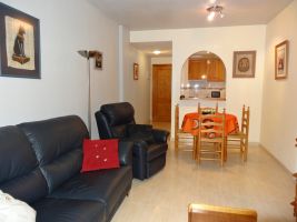 House in Torrevieja for   4 •   with shared pool 