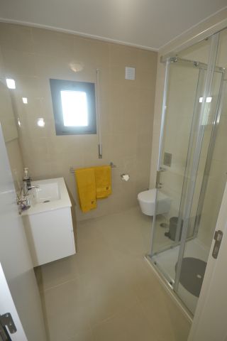 House in Sao Martinho do Porto - Vacation, holiday rental ad # 71009 Picture #9