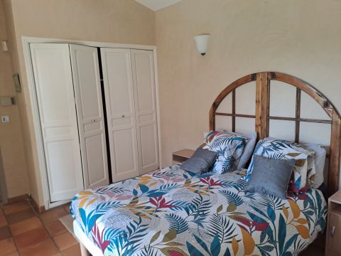 Chambre d'htes  Rognes - Location vacances, location saisonnire n71058 Photo n10