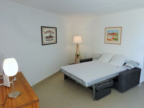 Flat in Ste - Vacation, holiday rental ad # 71642 Picture #10