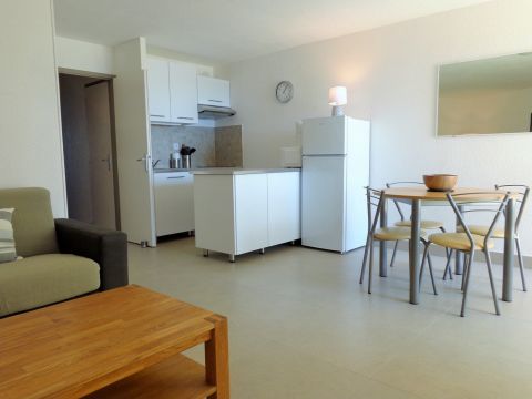 Flat in Ste - Vacation, holiday rental ad # 71642 Picture #5