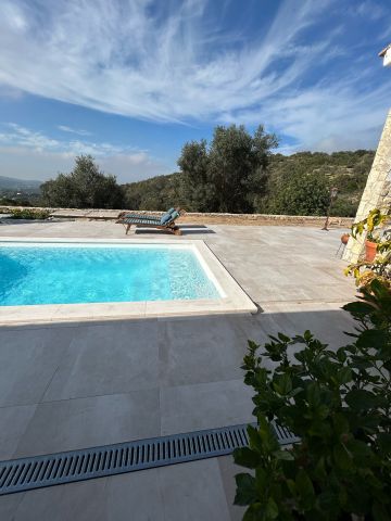 Casa de montaa en Santa Barbara de Nexe - Detalles sobre el alquiler n71781 Foto n1