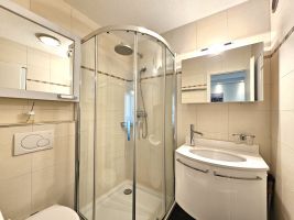 Flat in Cristal 45 for   2 •   1 bathroom 