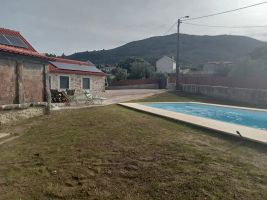 Huis in Montaria voor  8 •   met priv zwembad 