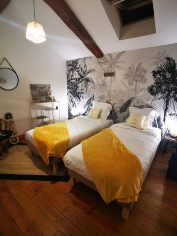 Gite in Ousse-Suzan - Vacation, holiday rental ad # 75729 Picture #1