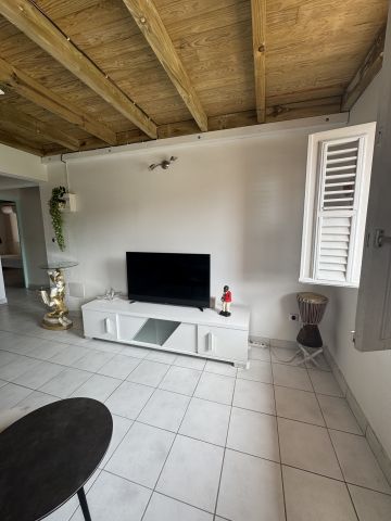 Appartement  Case pilote - Location vacances, location saisonnire n75941 Photo n1