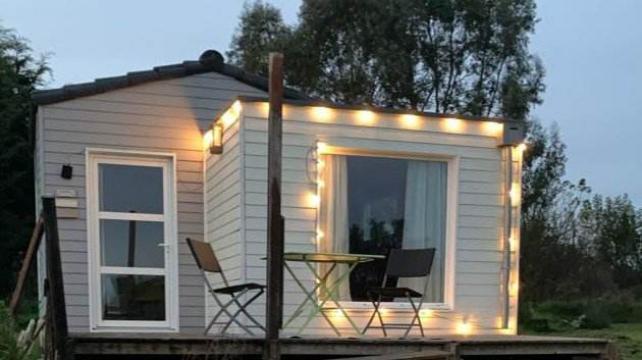 Chalet in Raumur 85700 for   2 •   animals accepted (dog, pet...) 