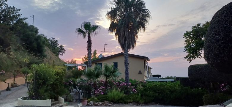 Maison  Parghelia - Location vacances, location saisonnire n76026 Photo n0