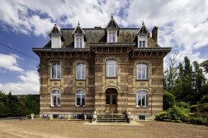 Croix-moligneaux -    9 chambres 