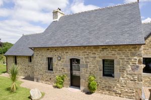 Gite � Brennilis pour  5 &bull;   &bull;  animaux accept�s (chien, chat...) 