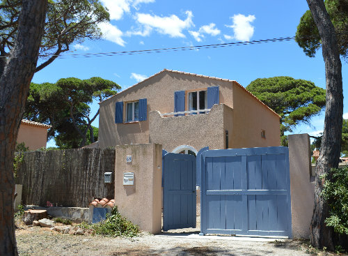 House in La capte - hyeres for   10 •   view on sea 