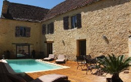 House in Saint martial de nabirat for   6 •   with private pool 