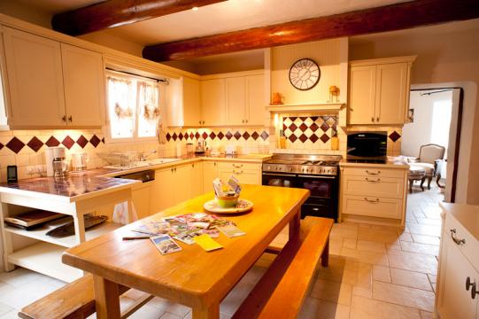 Maison à Saint-remy-de-provence - Location vacances, location saisonnière n°20856 Photo n°4 thumbnail