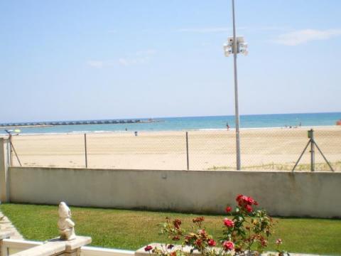 Flat in Cunit - Vacation, holiday rental ad # 21378 Picture #0 thumbnail