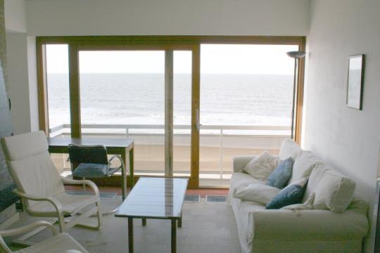 Flat in Ostende/Mariakerke - Vacation, holiday rental ad # 21400 Picture #0 thumbnail