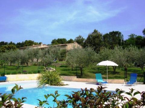Gite in Vaison la Romaine - Vacation, holiday rental ad # 21564 Picture #0 thumbnail
