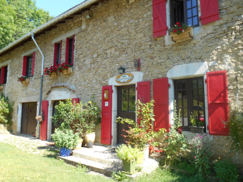 Casa rural en La chapelle en vercors (gte loup) para  6 •   jardn 