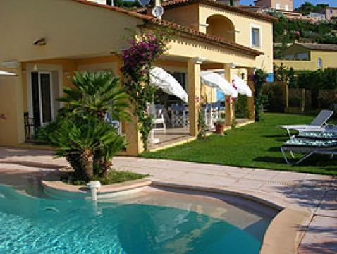 House in Sainte maxime - Vacation, holiday rental ad # 21942 Picture #4 thumbnail