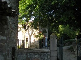 Maison  Combovin pour  4 •   avec terrasse 