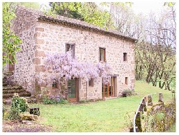 Maison  Vernoux en vivarais pour  6 •   jardin 