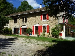 Gite in La chapelle en vercors (gte fleur) for   6 •   garden 