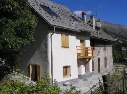 Maison  Le mnetier-les-bains pour  6 •   avec balcon 